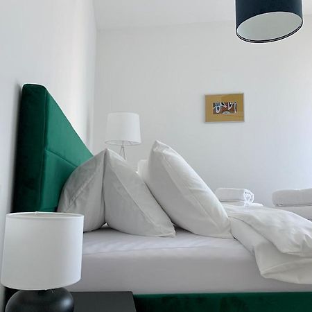 Ap-Art-Man 08 Apartment มิคูลอฟ ภายนอก รูปภาพ